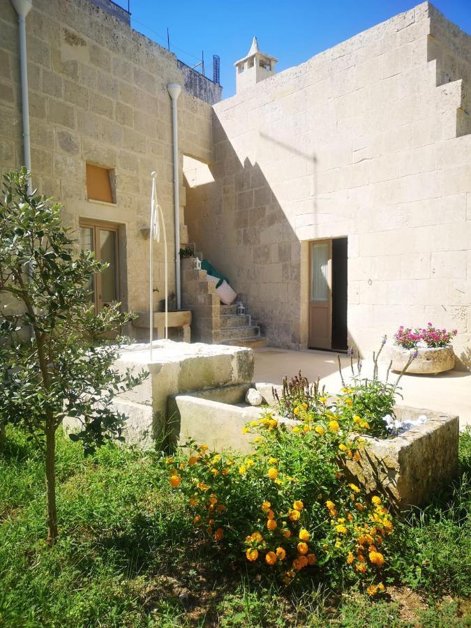 לינה וארוחת בוקר מרטאנו Casa Frea Dimora Storica מראה חיצוני תמונה